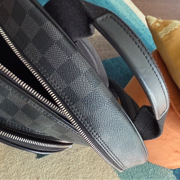 Louis Vuitton Michael Backpack Damier Graphite - Picture 8 of 9